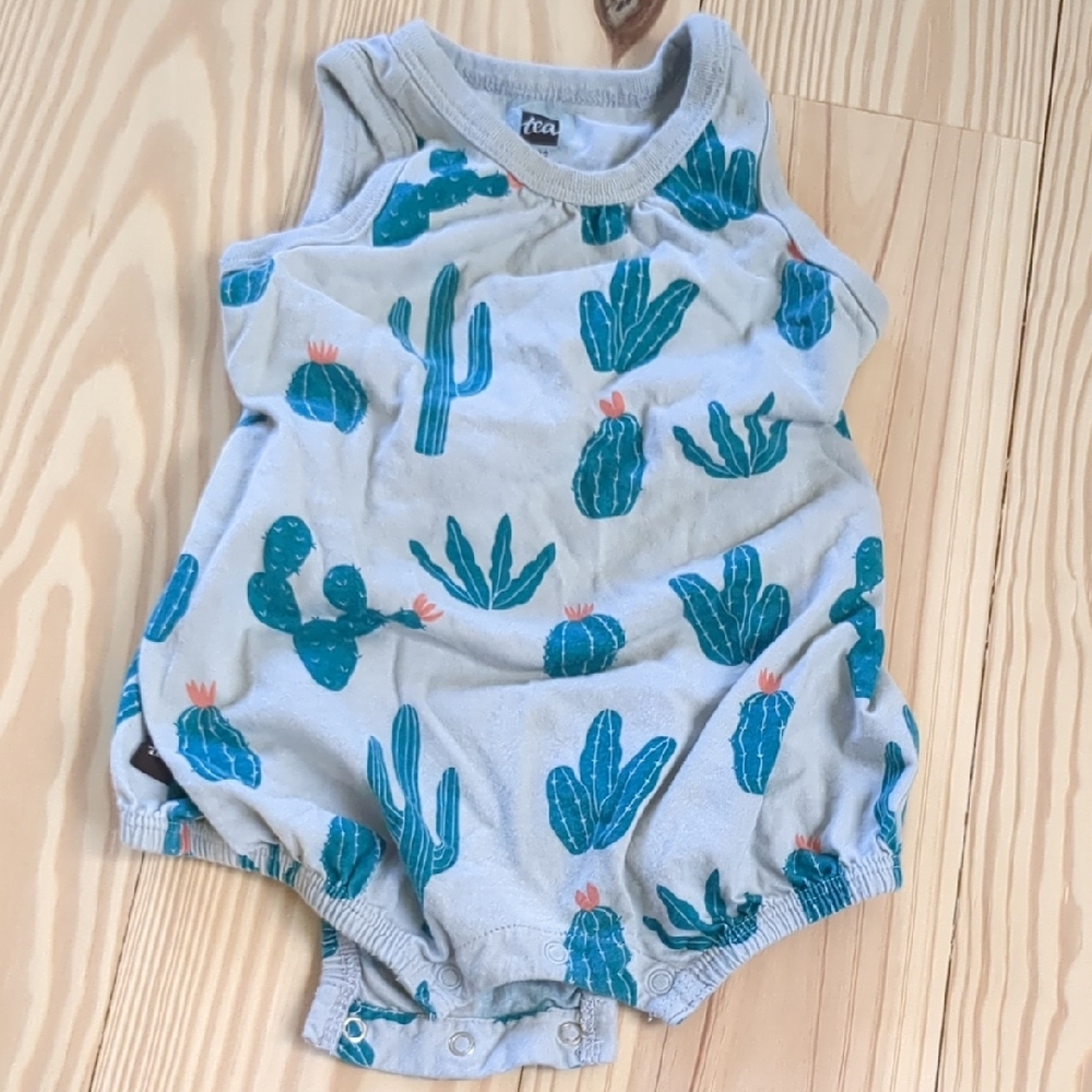 Tea Collection Gray and Green Botanical Bodysuit